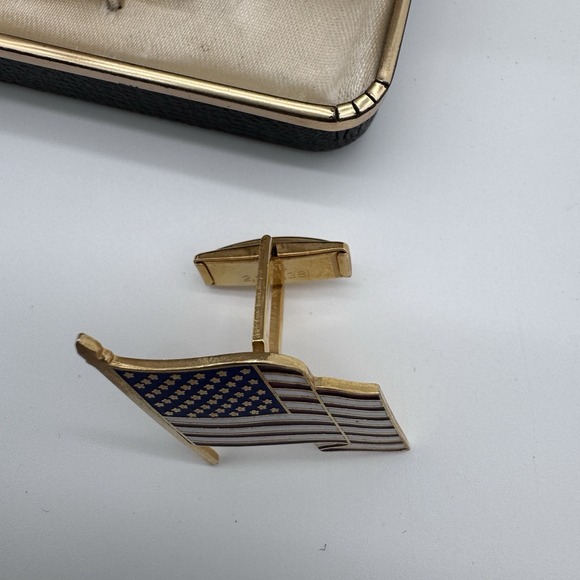 Vintage US American Flag Enamel Cuff Links Tie Tack USA Unbranded Gold - Picture 7 of 11